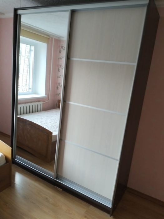 Продам шкаф купе