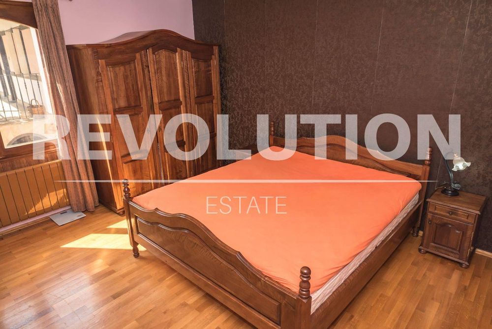 Дава се под наем Къща в с. Приселци, Област Варна - 300 кв.м за 2000 € - Снимка #7