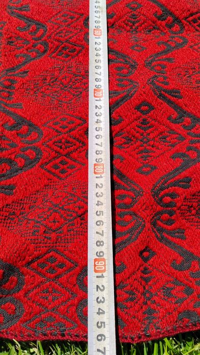 Малки килимчета тъкани