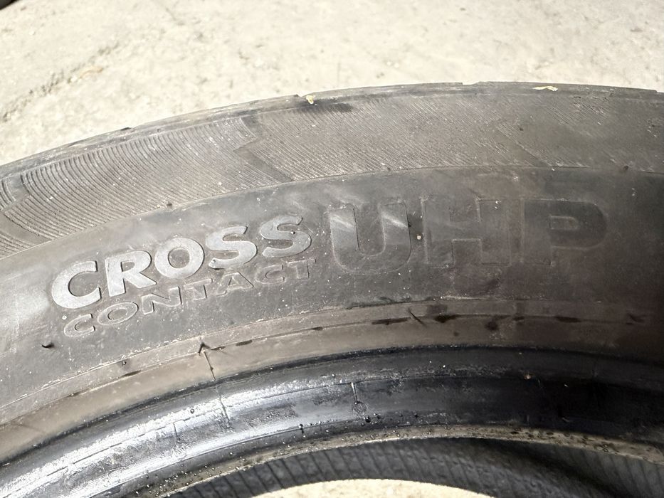 Continental Cross Contact UHP 225/55/18/98V DOT15&17 Грайфер:4мм