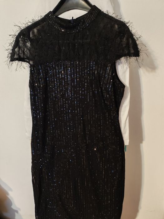 Vând rochie de gala cu paiete