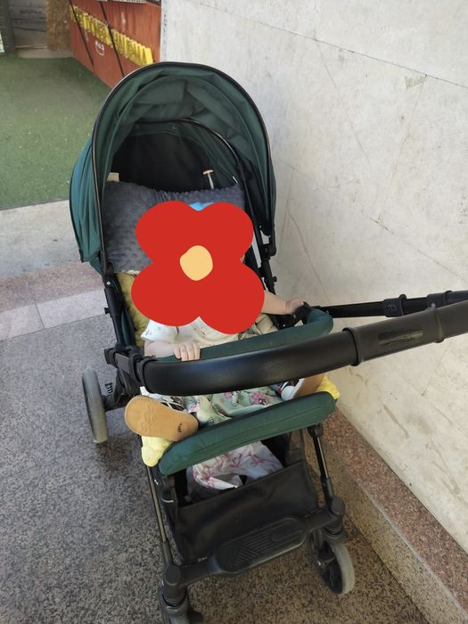 Продам коляску и ходунок