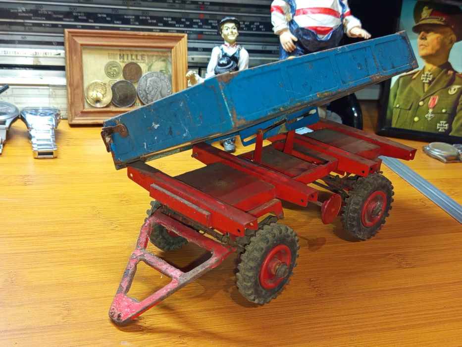 Jucărie de tablă rară remorcă basculantă Brandenburg Germania,anii 50