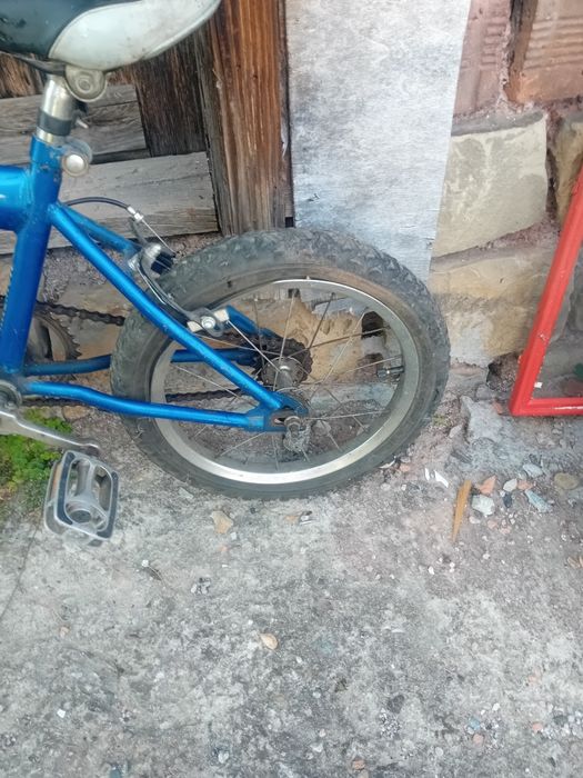 Детско колело,работещо,в добро общто състояние.