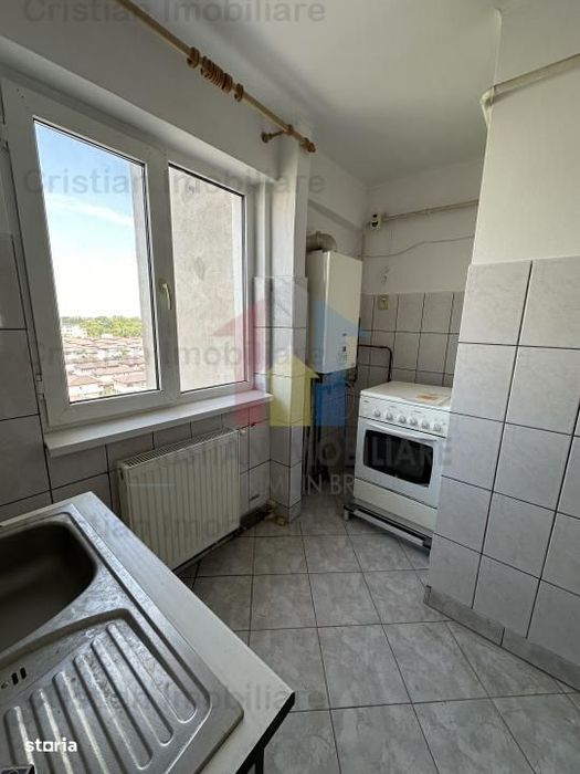 3 camere, Decomandat, etaj intermediar in bloc cu lift, Viziru 3