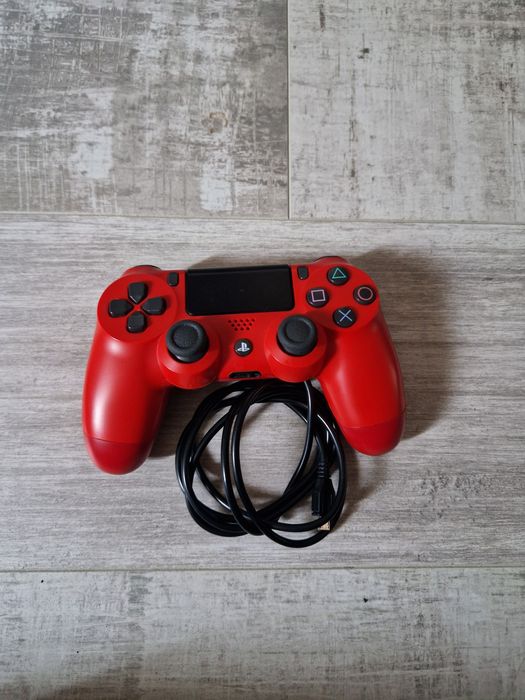 Vând Controller Sony DualShock 4 V2 Original - Magma Red