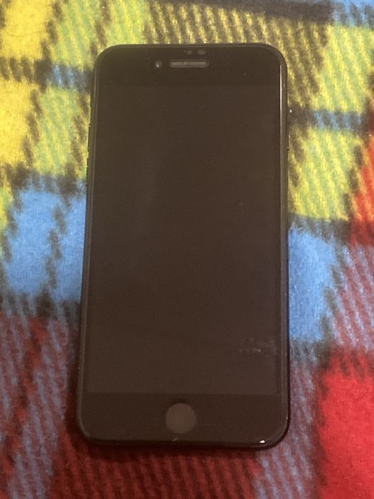 Iphone 7 продам