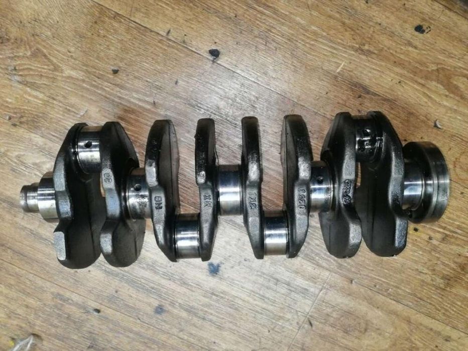 Коленвал 1.9 дизель 1y Passat B3