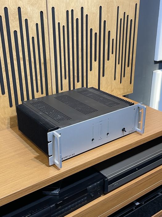 Amplificaror klein hummel telewatt sa602