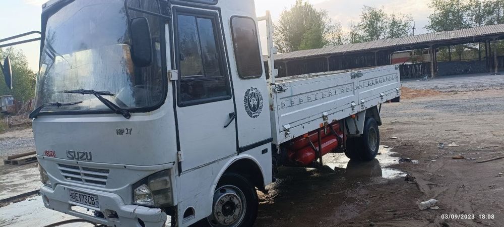 Isuzu npr37 aftabusdan yigʻilgan