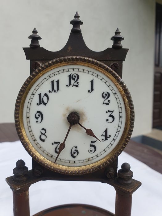 Ceas Antik de Semineu