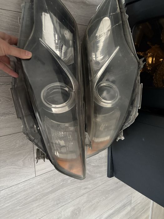 Фара для 50 камри