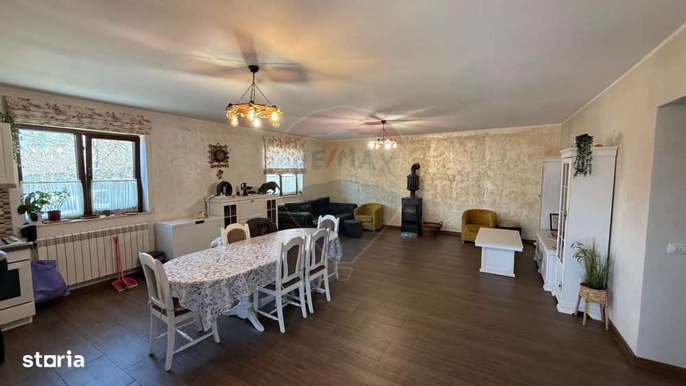 Casă / Vilă Coțofănești Bacău