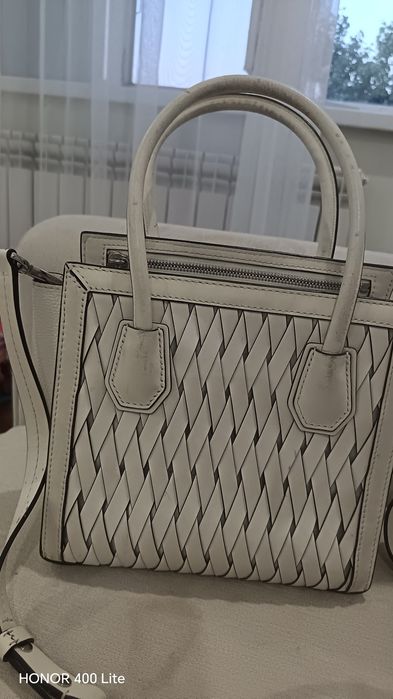 Продам б/у суму Michael kors
