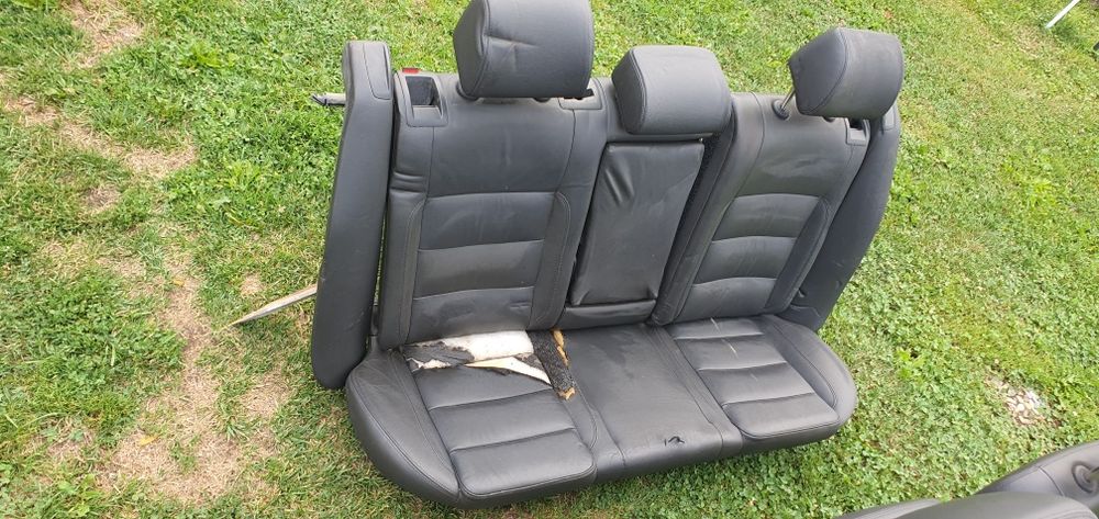 Scaune piele cu bancheta spate golf 5