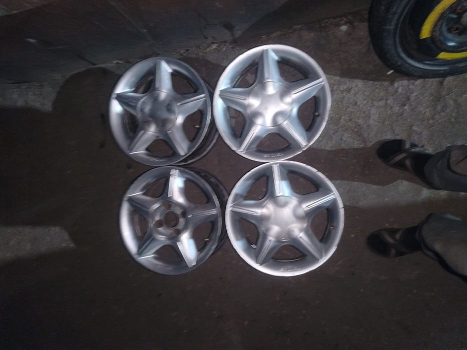 Продам диски р14