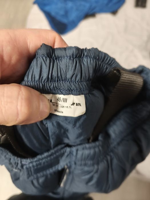 Pantaloni termici cu defect M