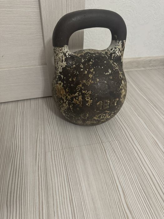 Продам советскую гирю