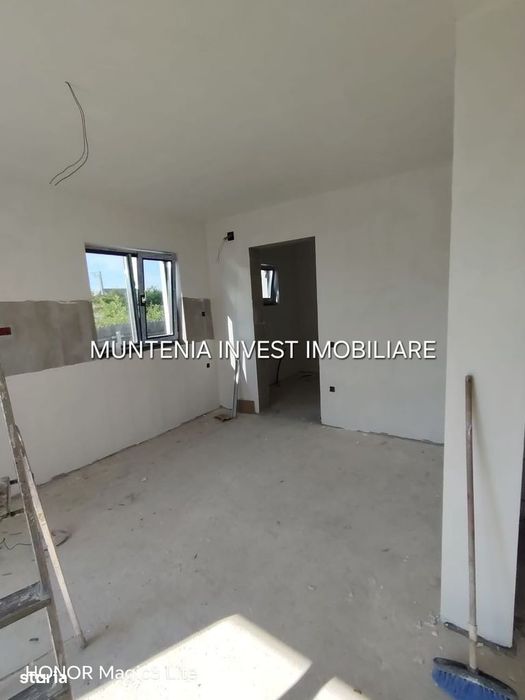 Casă de vânzare P+1, teren 308 mp ,zona Smeura