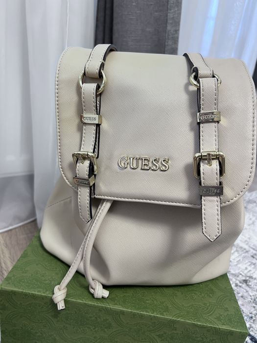 Vand rucsac Guess