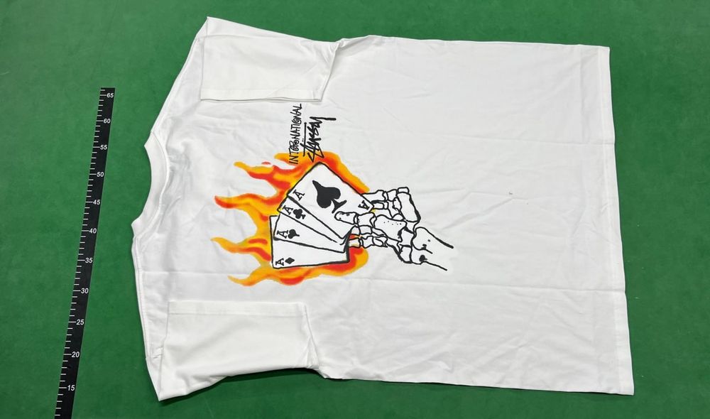 Футболочка Stussy