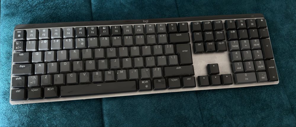 Клавиатура  Logitech - MX Mechanical