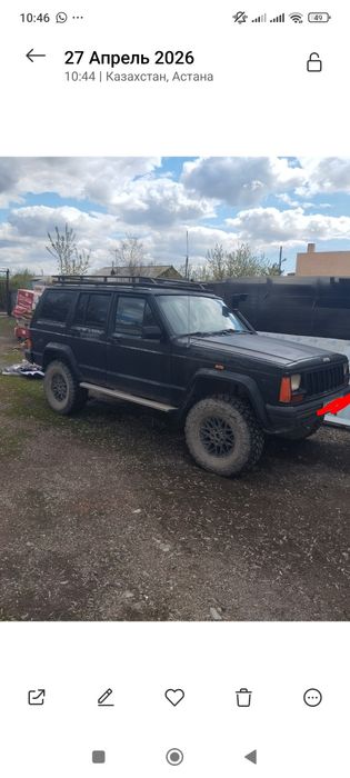 Автомобиль Джип Черроки