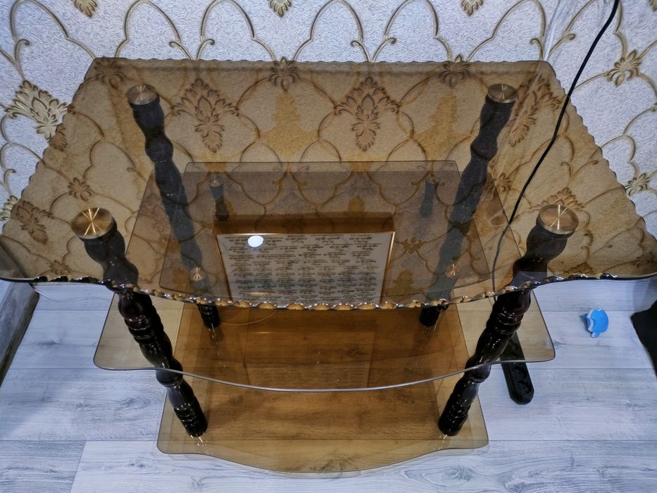 Стекляная подставка, доставка