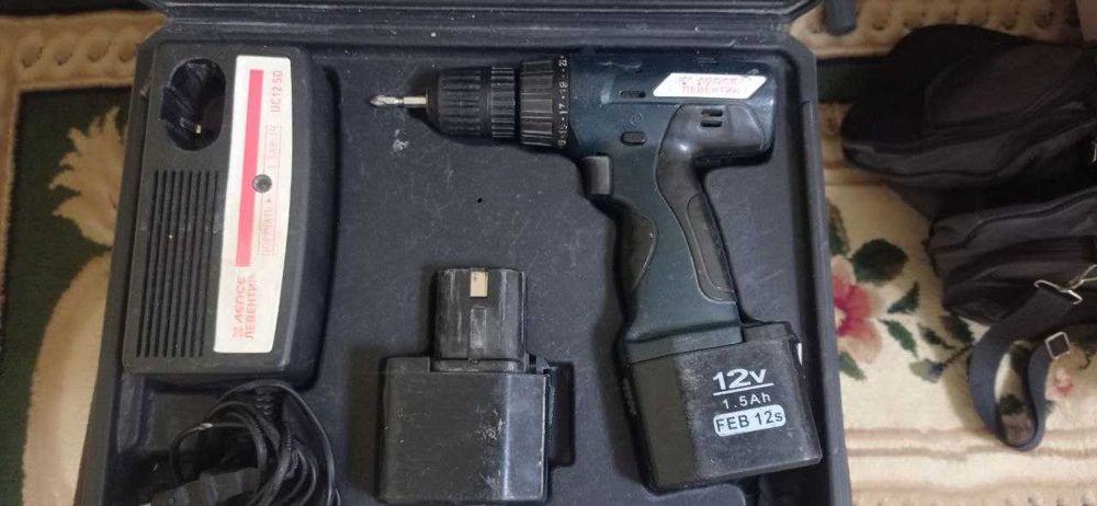 Шуруповерт запчастга сотилади