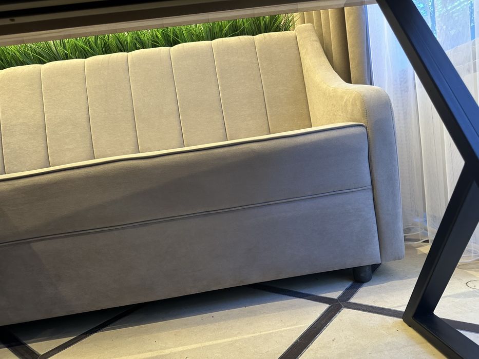 Диваны со склада Диваны в рассрочку Диван оптом Столы для кафе