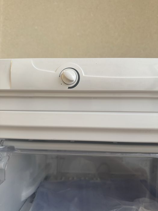 Морозильник INDESIT