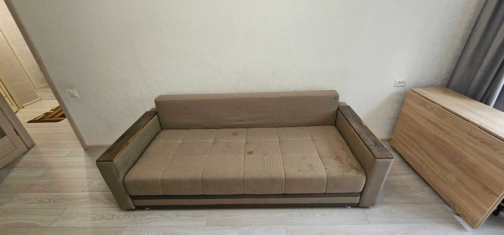 Продам раскладной диван