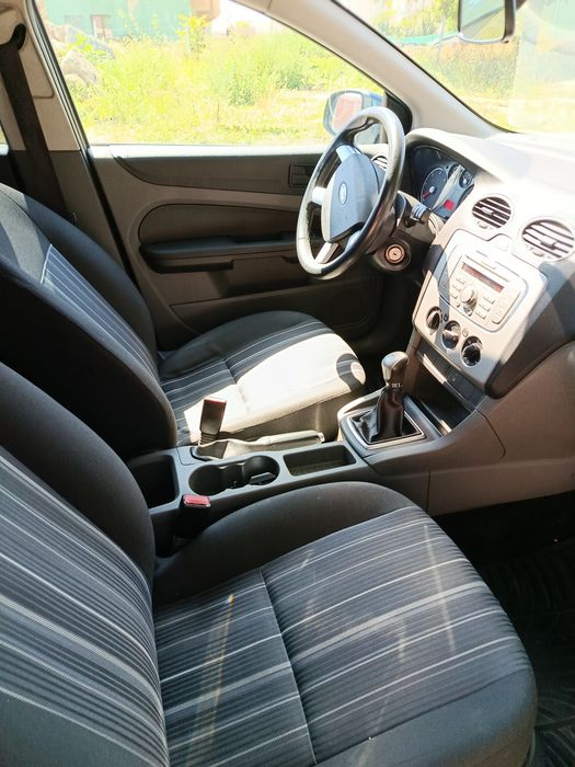 Ford focus 2 1.6 tdci 90 cai din 2008