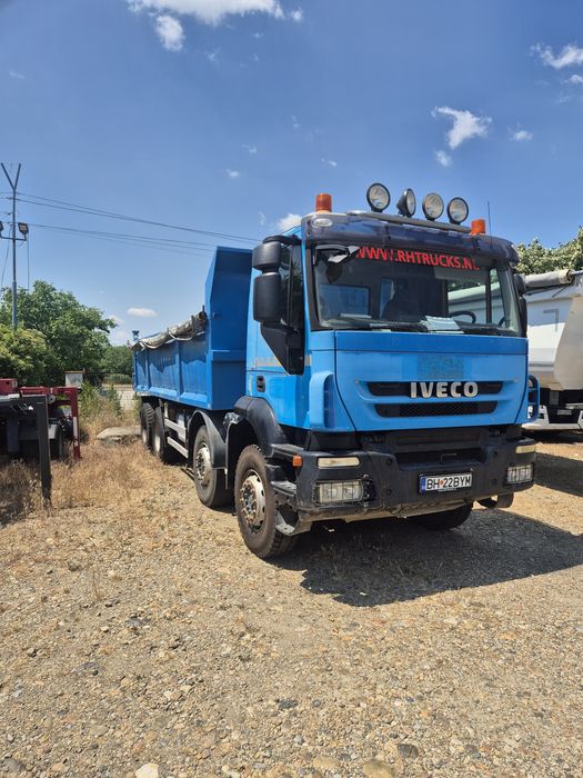De vânzare iveco 8x4