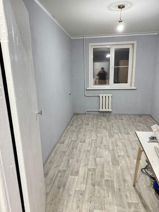 Продам 4 комнатную квартиру