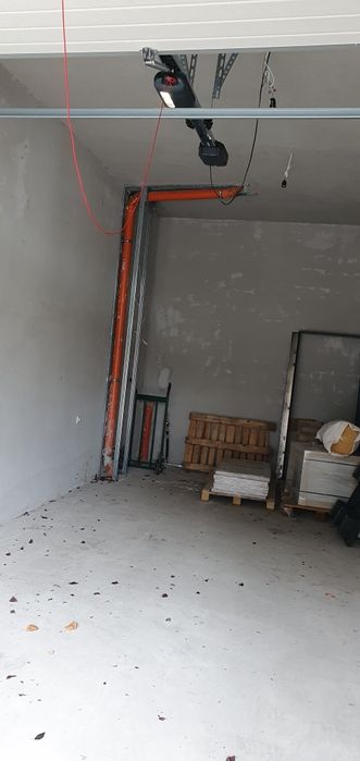 Дава се под наем Гараж / Паркомясто в Царево - 40 кв.м за 250 € - Снимка #3