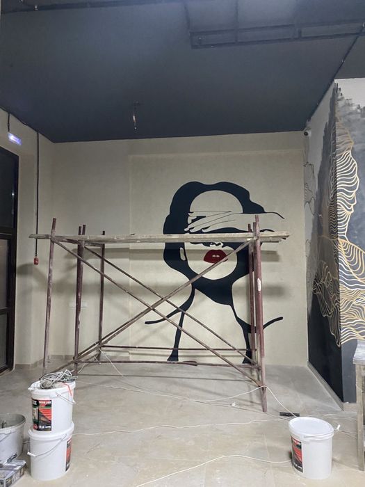 рисунки на окнах/ стенах/ интерьерные картины