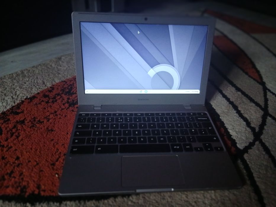 Leptop samsung Chromebook 4