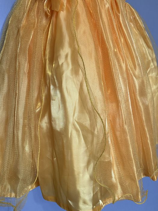 Платье нарядное на девочку