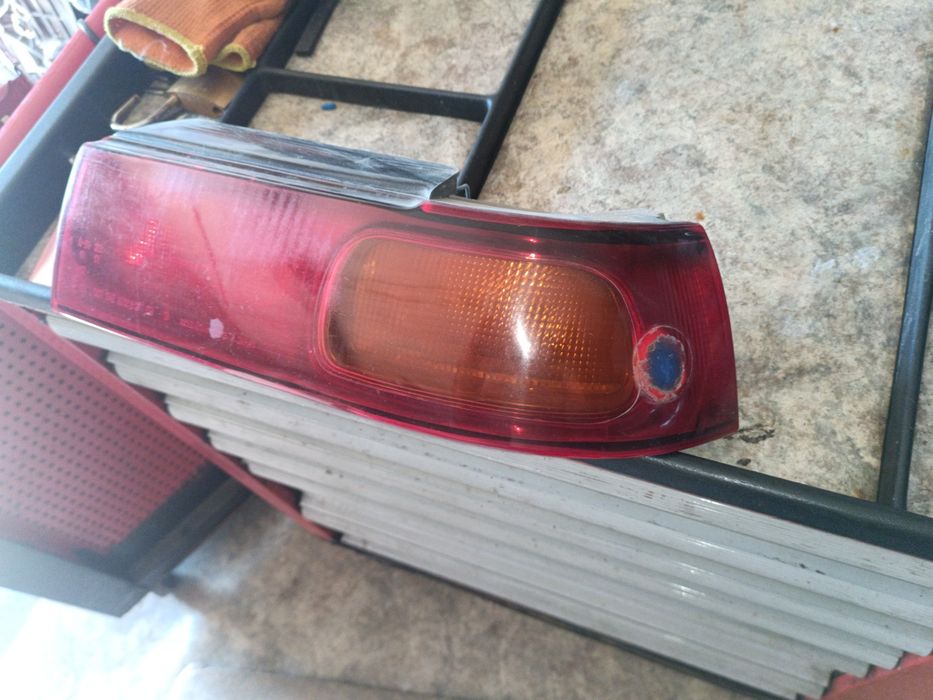 Продам фонарь задний subaru svx
