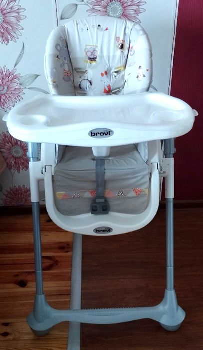 Продавам стол за хранене Бреви