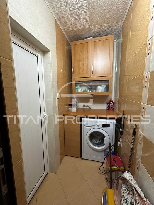 Продава се Тристаен апартамент в Бургас, Възраждане - 94 кв.м за 1437 €/кв.м - Снимка #11