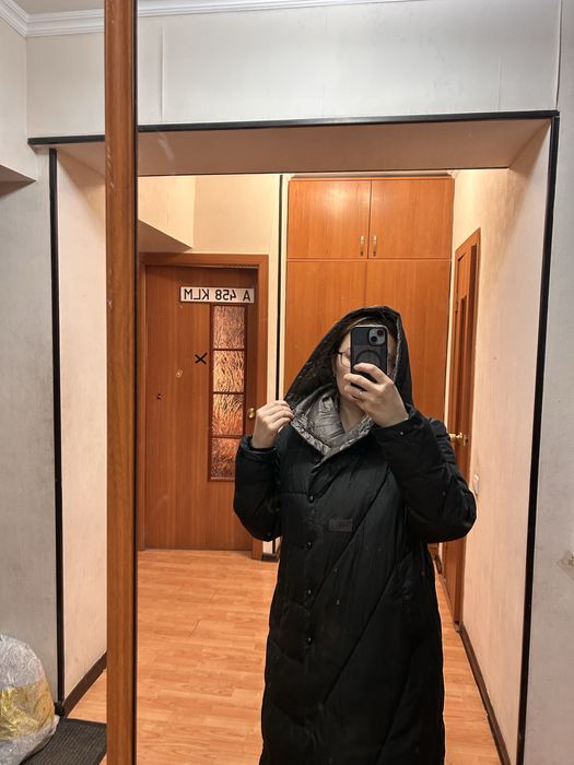 Продам курту - пуховик 48 размер