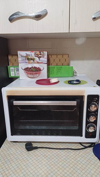 Диван ,печь Асель звоните