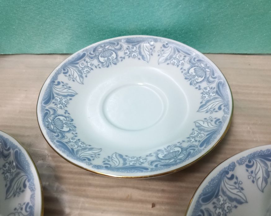 Сервиз за чай / кафе с 15 части, Български порцелан от ИЗИДА