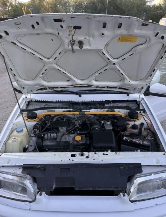 Ваз (Lada) 2010 года