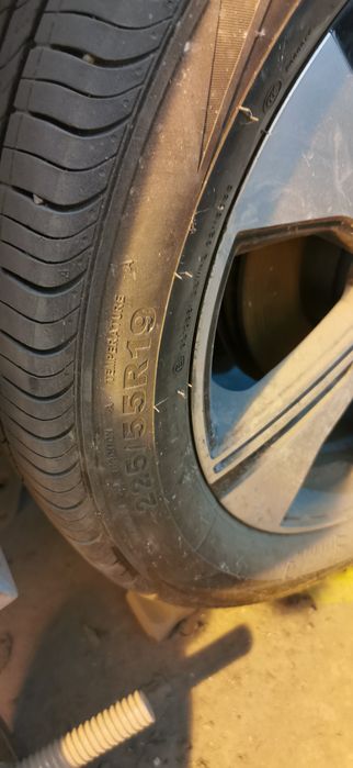 225/ 55 /19 шины с дисками