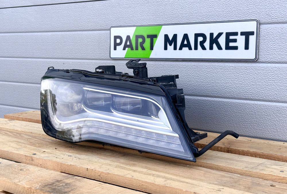 Десен фар AUDI A7 S7 RS7 Full Led 4G8941774