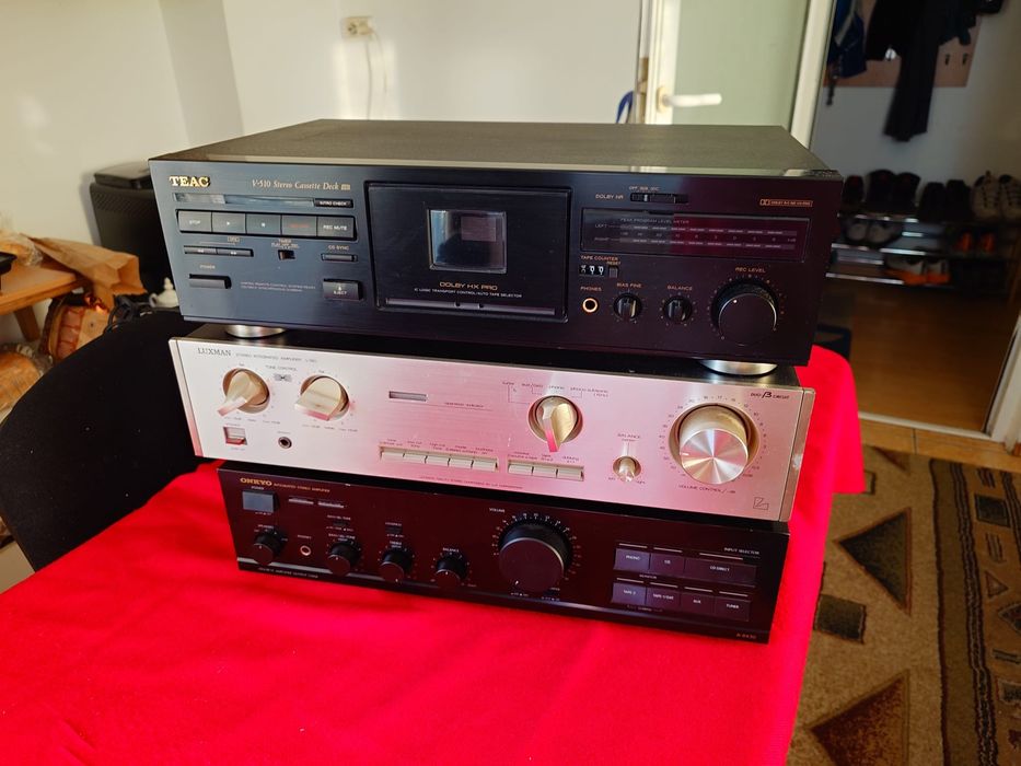 Amplificator marca Luxman