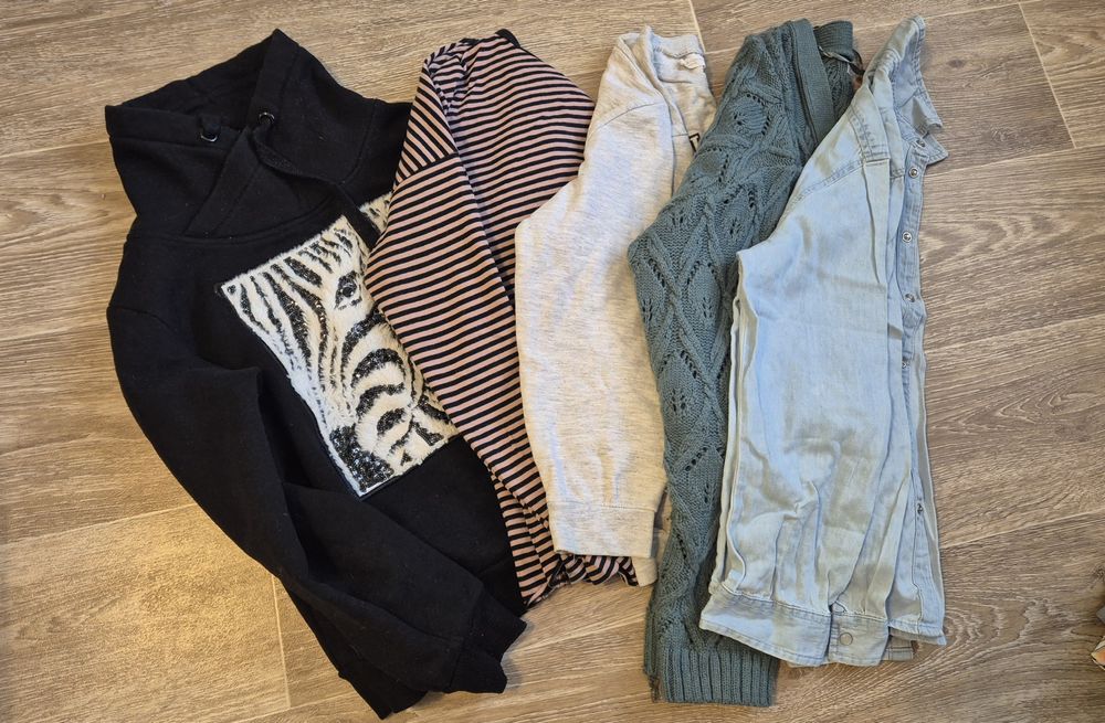 Одежда комплектом для девочки на рост от 134 до 146